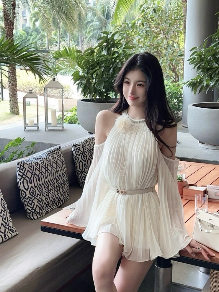 Ivory Muse Pleated Top Set With Belt