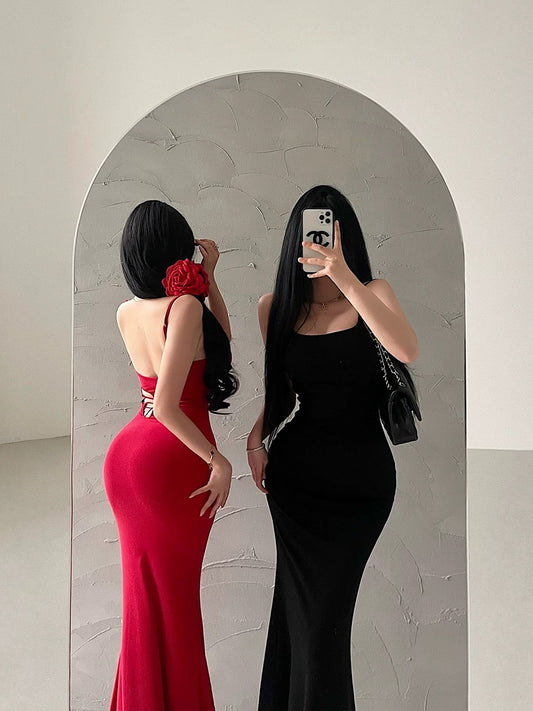 Butterfly Cut Out Knit Maxi Dress - Red