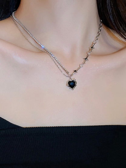 Heartbeat Necklace - Black