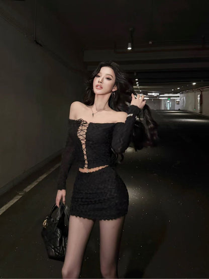 Midnight Fuzzy Lace-Up Set