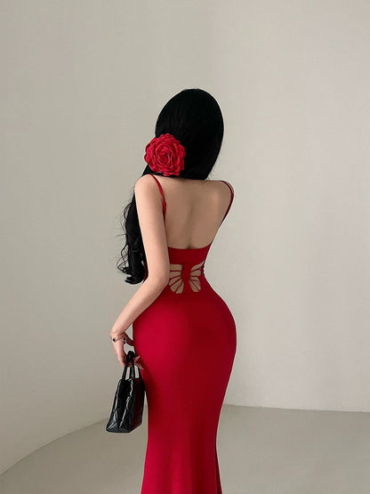 Butterfly Cut Out Knit Maxi Dress - Red