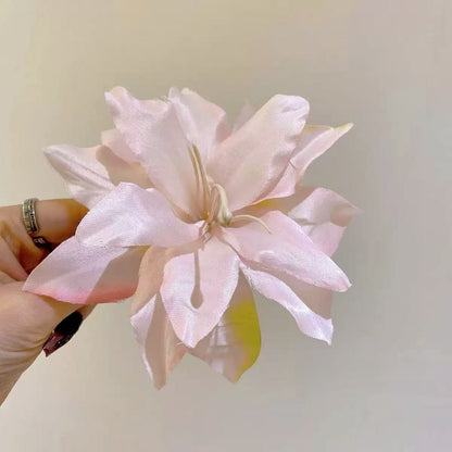 Lily Bloom Hair Clip